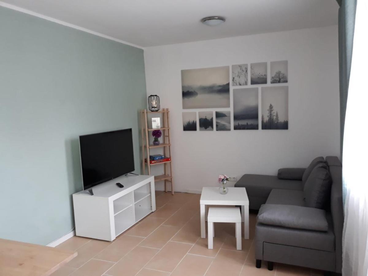 Am Bahnhof Ketzin Apartment Luaran gambar